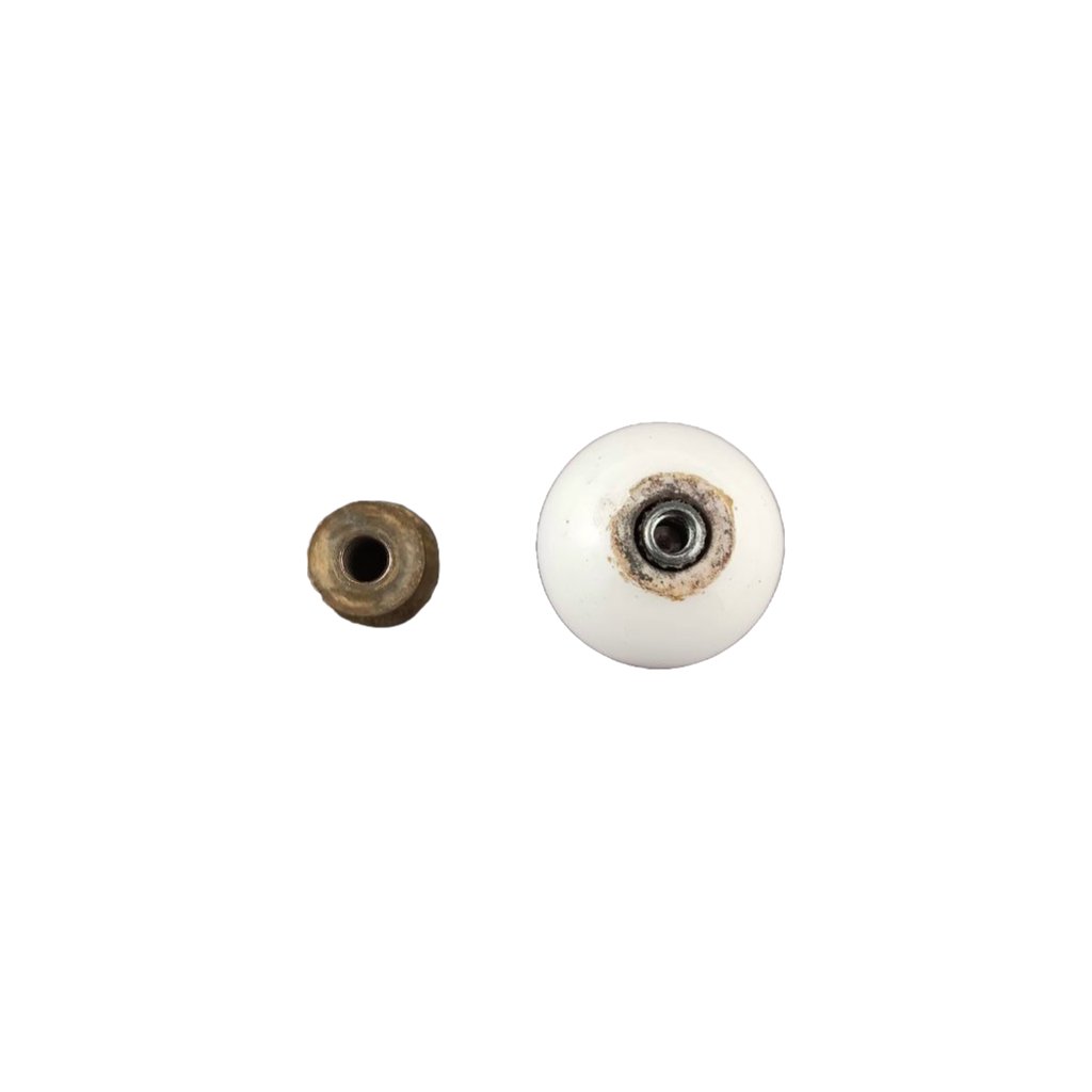 Knob 69 image 2